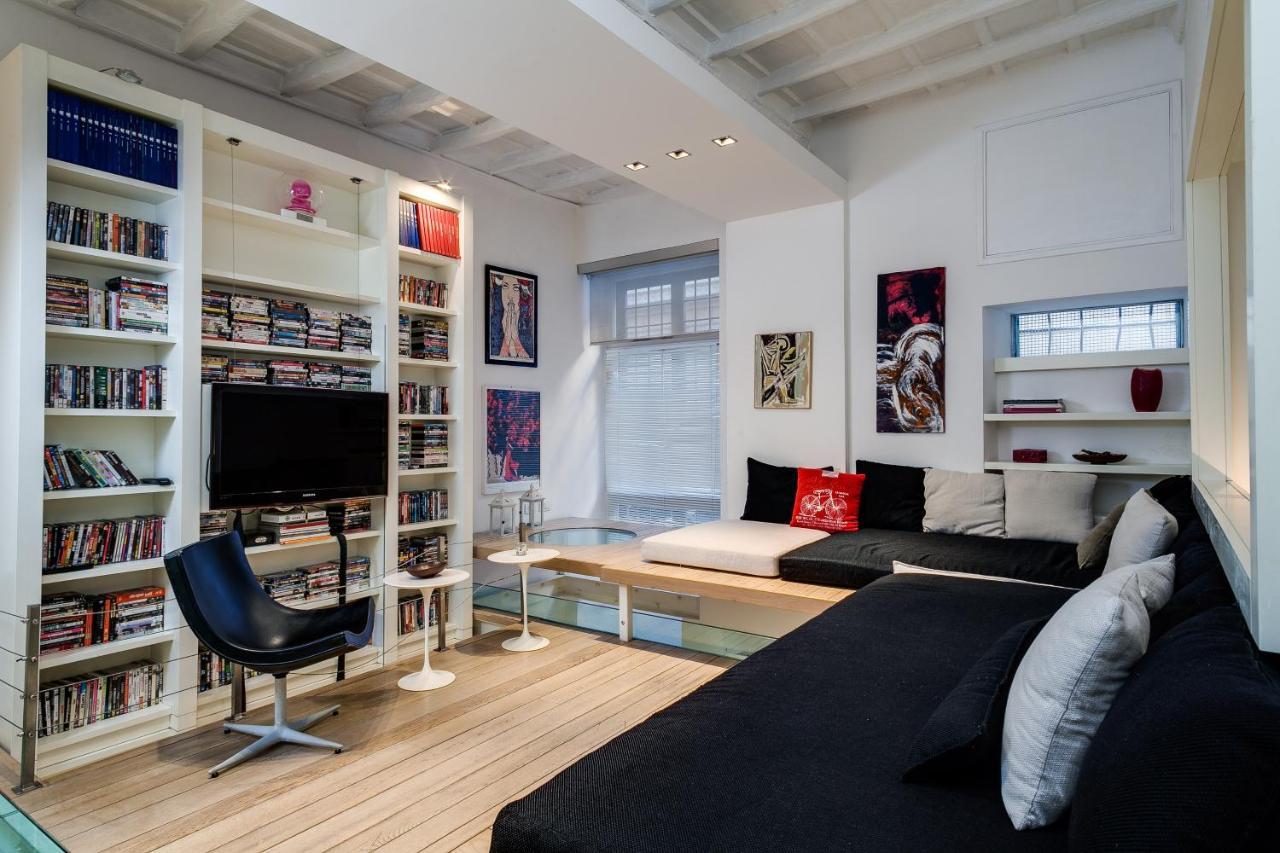 Апартаменты Trevi Loft Рим Экстерьер фото